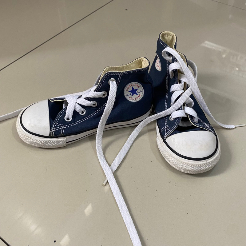 Sepatu anak Converse Original
