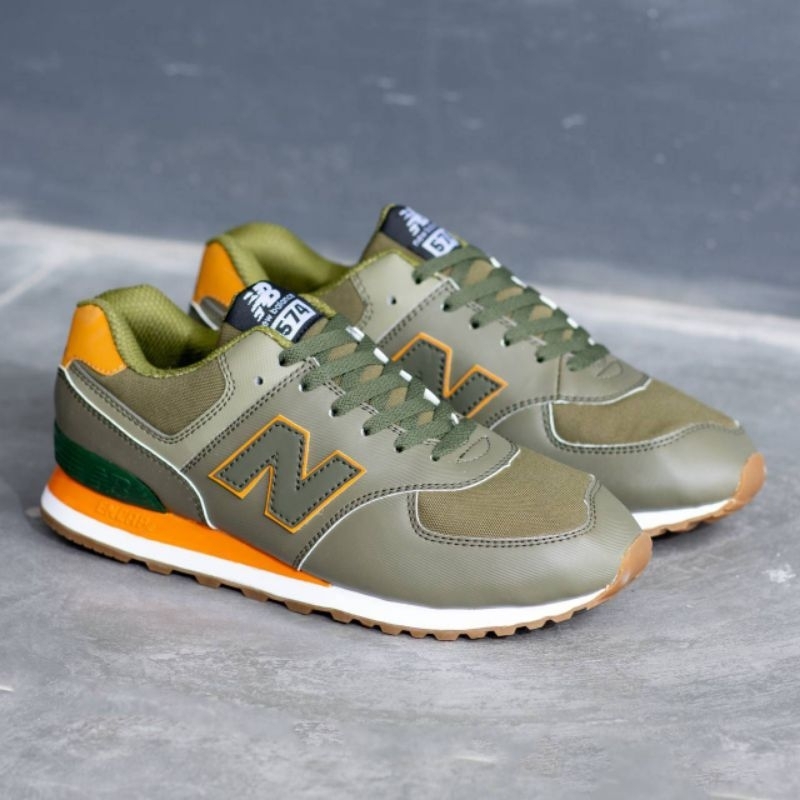 NEW BALANCE 574 GREEN ORANGE