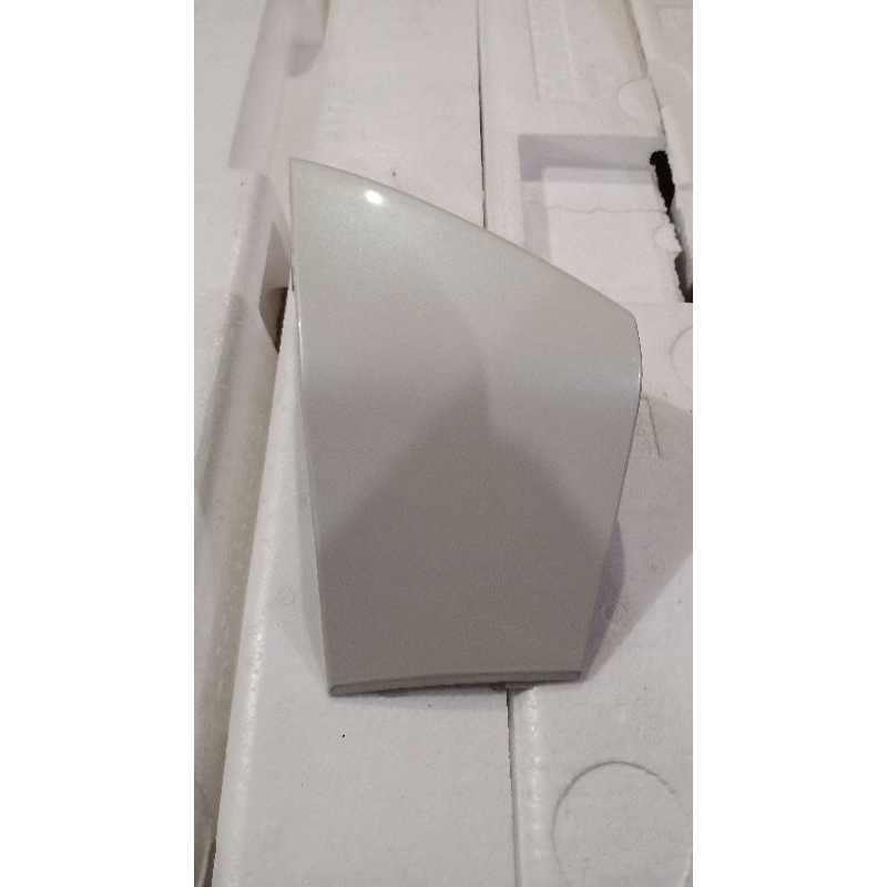 lid inner pocket pcx 160 original putih mutiara tutup laci pcx 160