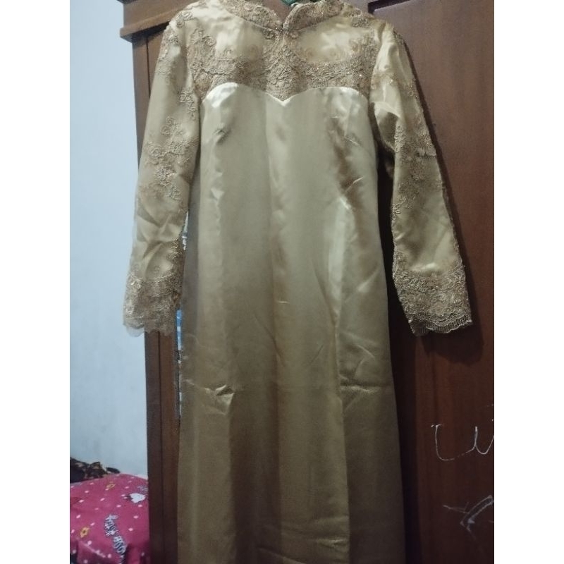 Baju Gamis Pesta Gold Preloved
