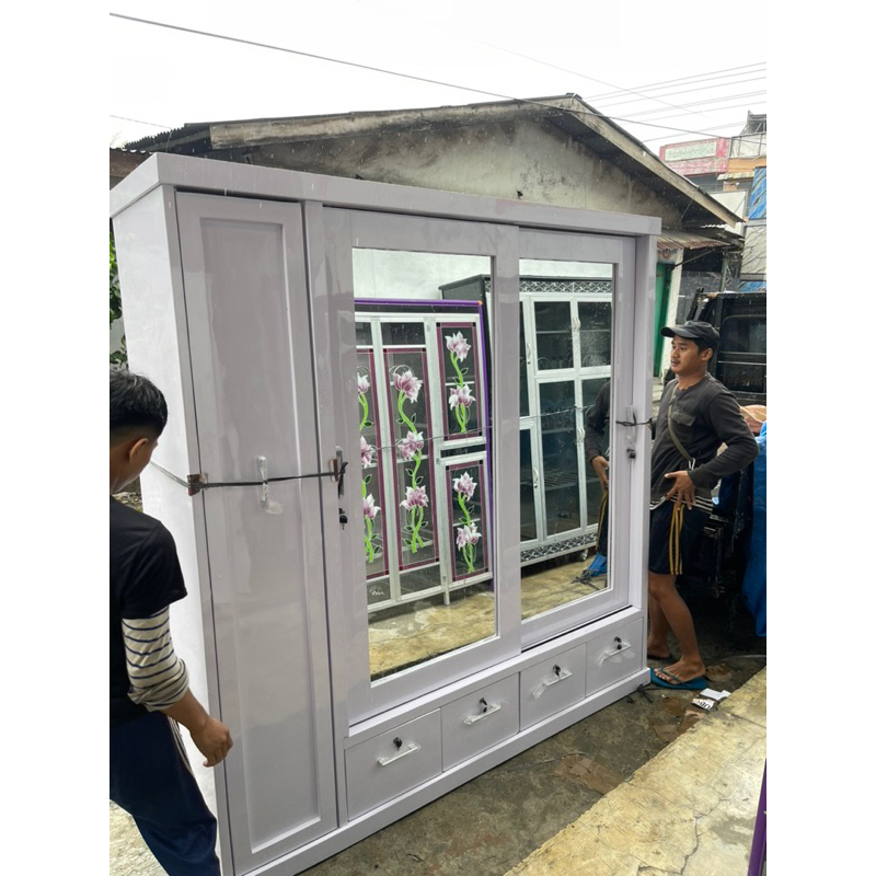 Lemari Pakaian Sliding HPL Olive