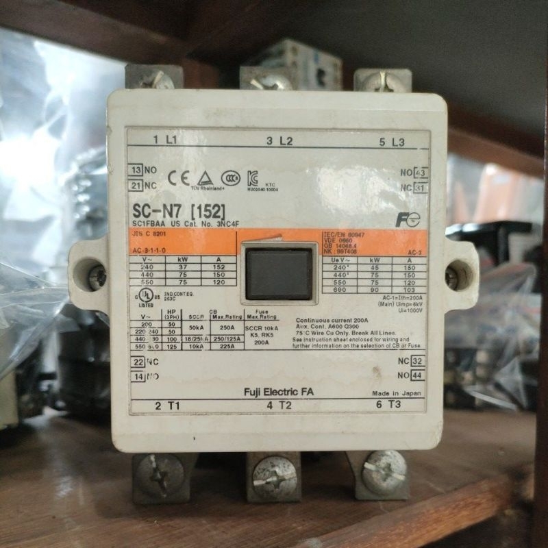 KONTAKTOR FUJI SC-N7 200A coil 100-127Vac 50Hz , 100-120Vdc 60Hz, ORIGINAL JAPAN