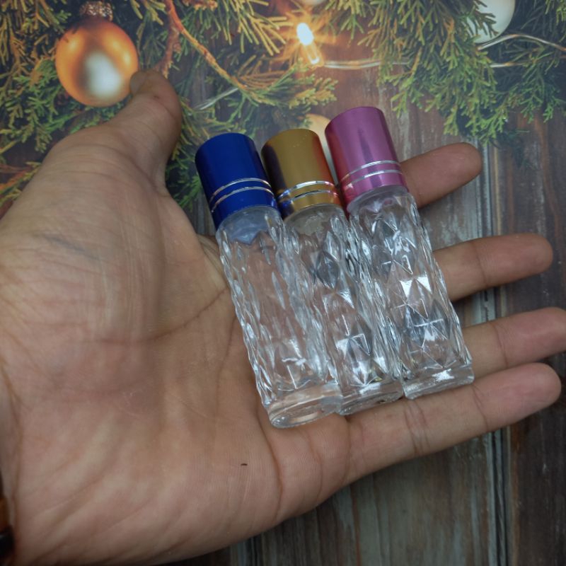 Parfum refill 1 lusinan 12 pcs ukuran 7ml roll on wajik