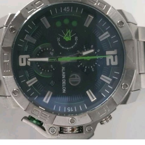 Jam Pria alan delon