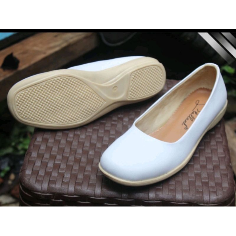 COD// Sepatu Pantofel Putih Wanita Flat Asli Kulit//