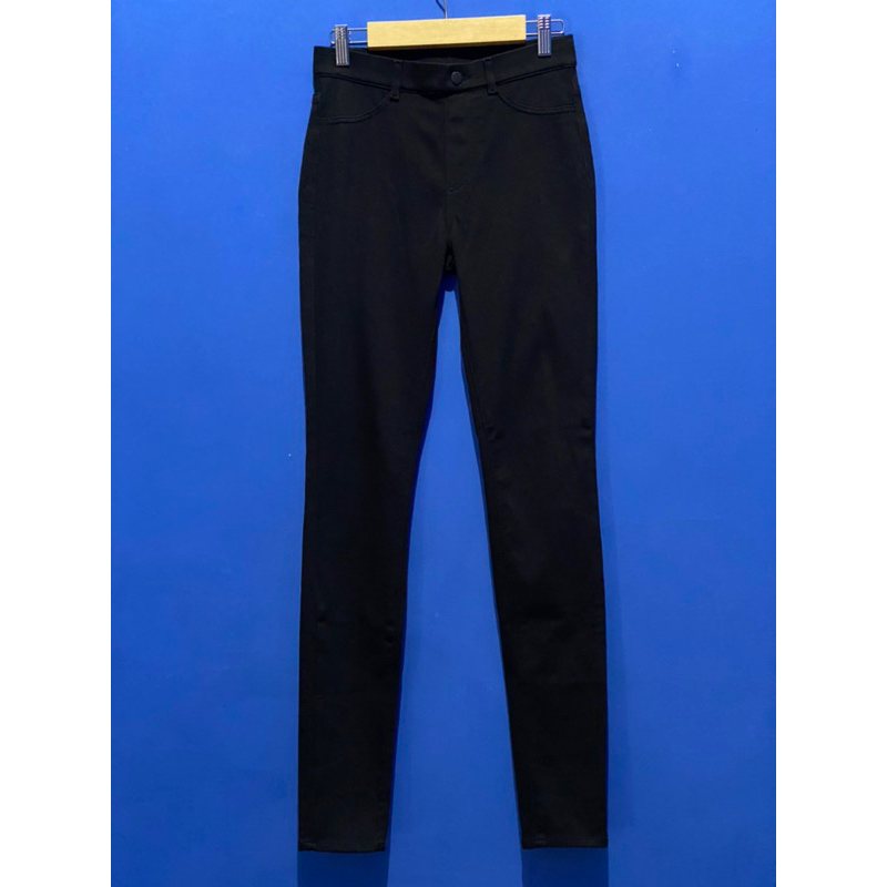 Jegging Uniqlo 100% Original, Preloved Pribadi. Like new