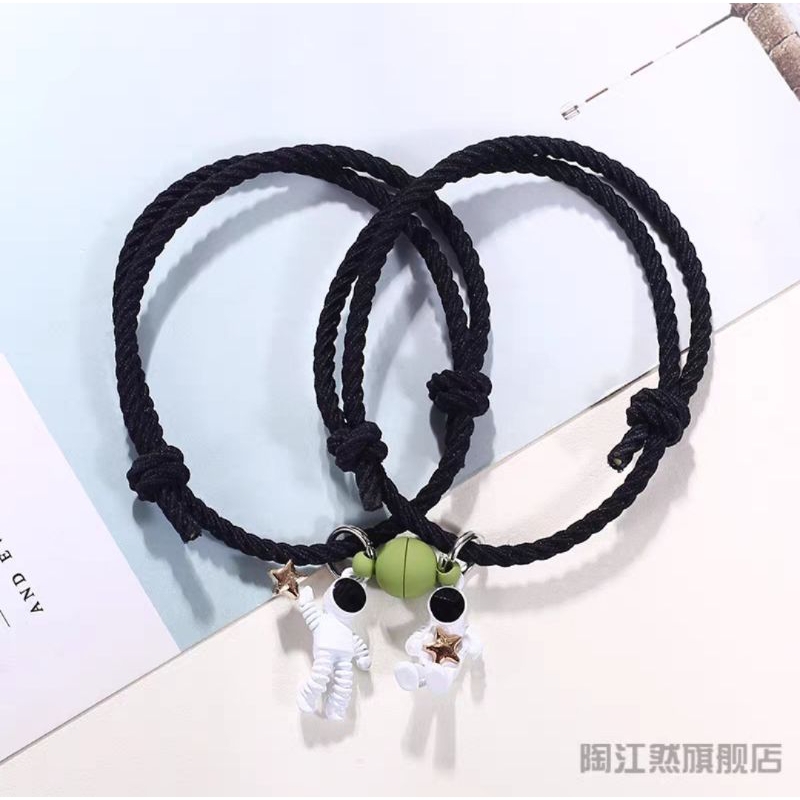 [2pcs] Gelang Couple Magnet Glow In The Dark Huruf Inisial Nama Gelang Couple Nyala