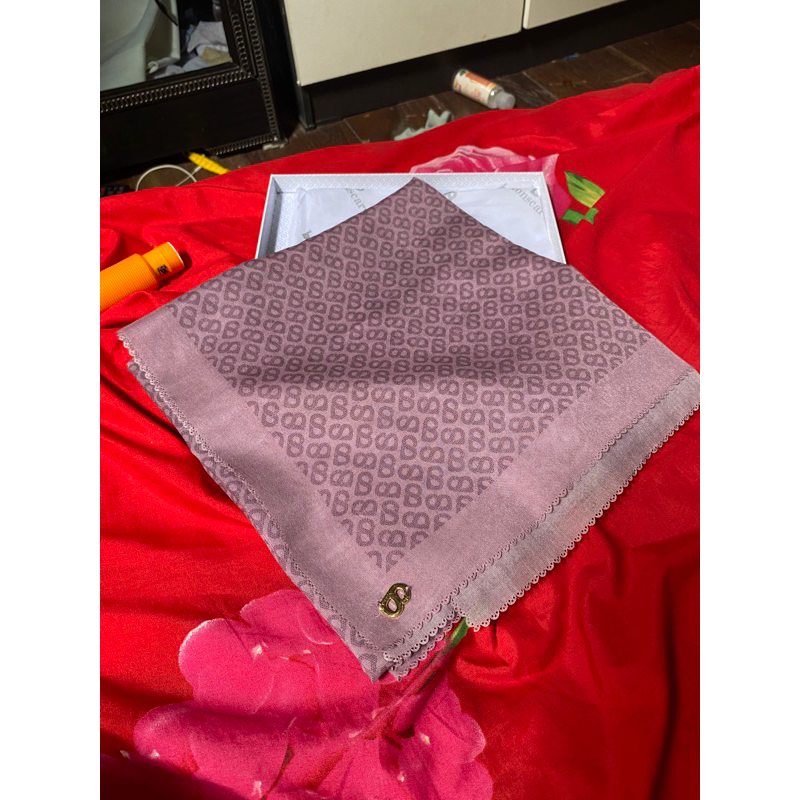 PRELOVED BUTTONSCARVES TAPIS VOAL