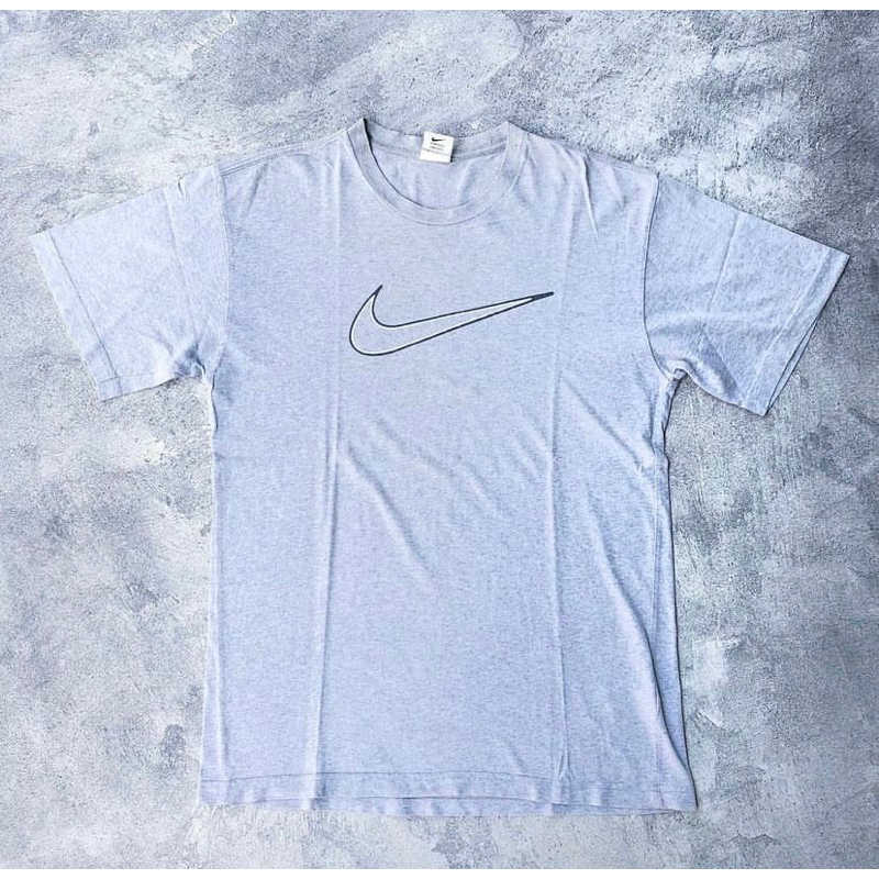 nike vintage bigswoosh tshirt