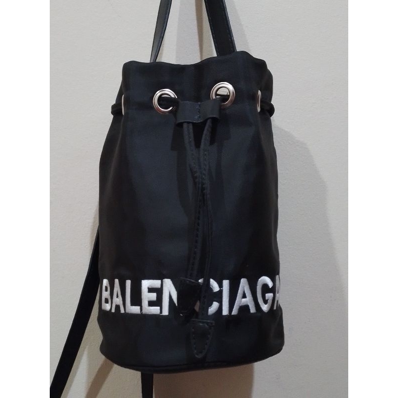 Tas serut drawstring bag ala balen