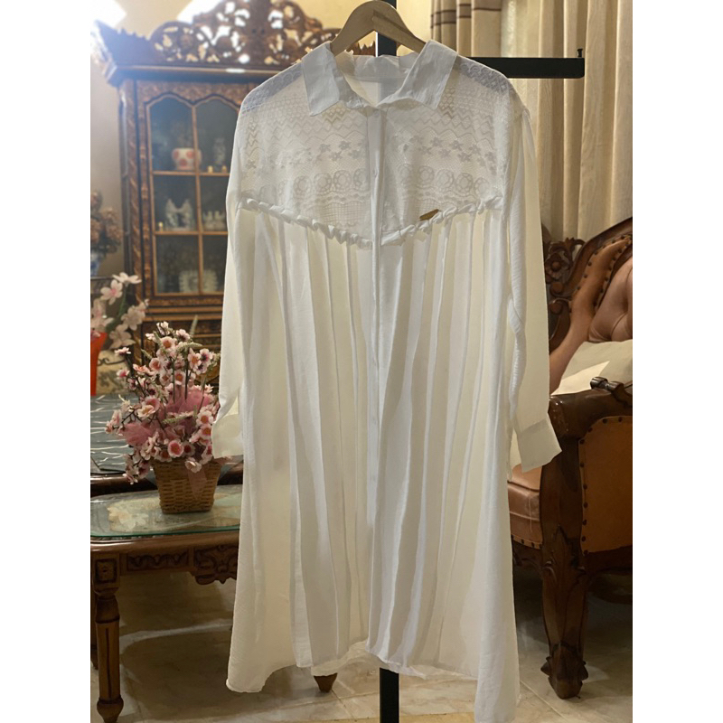 tunik jumbo putih
