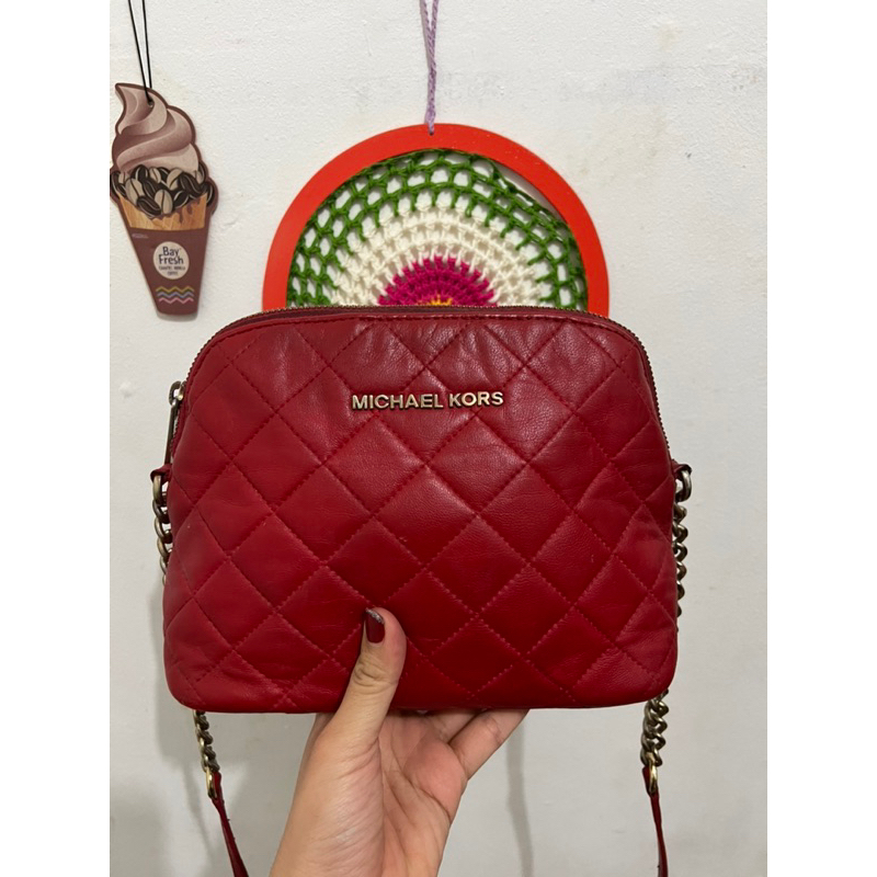 tas mk Cindy dome merah