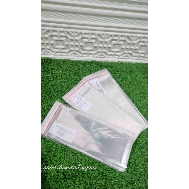

Plastik Uang Plastik Kue
