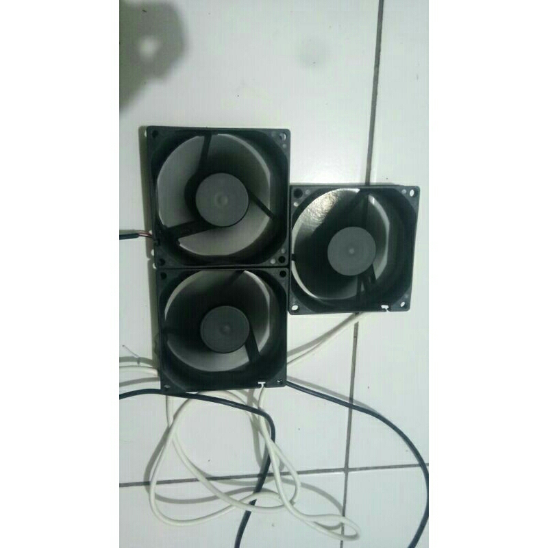 fan casing transparan / usb fan dc 12v 8x8x2.5.