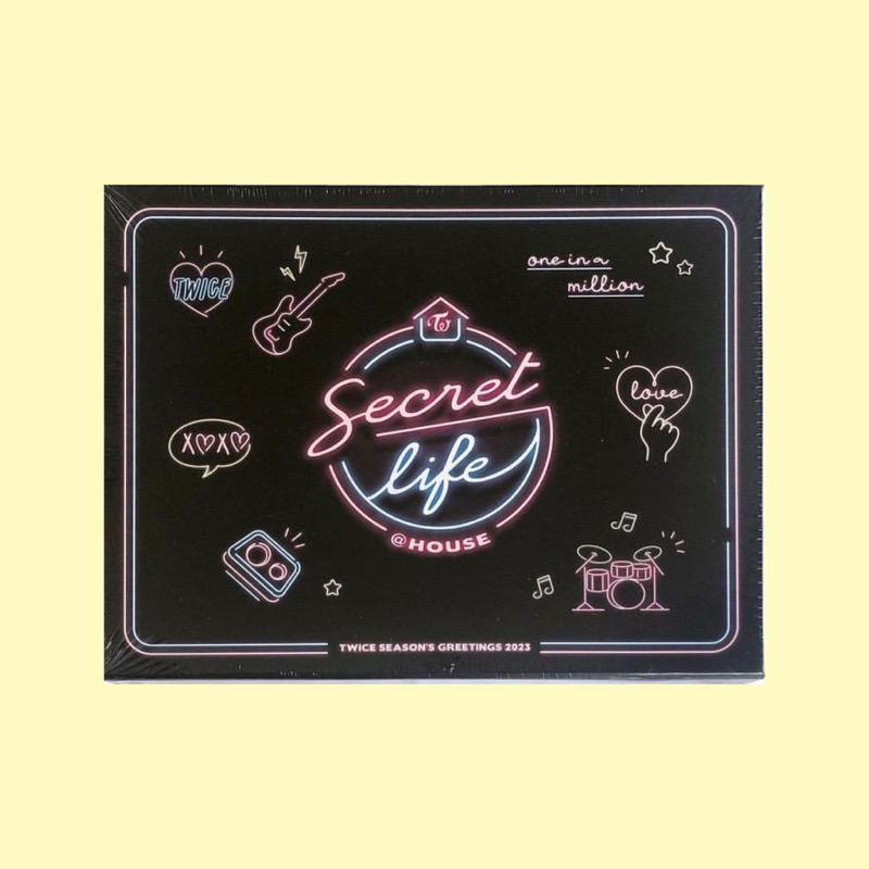 TWICE 2023 Season Greeting