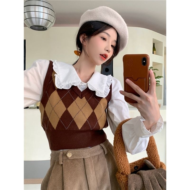 New not Preloved Korean Argyle Brown Sweater Vest Rompi Crop