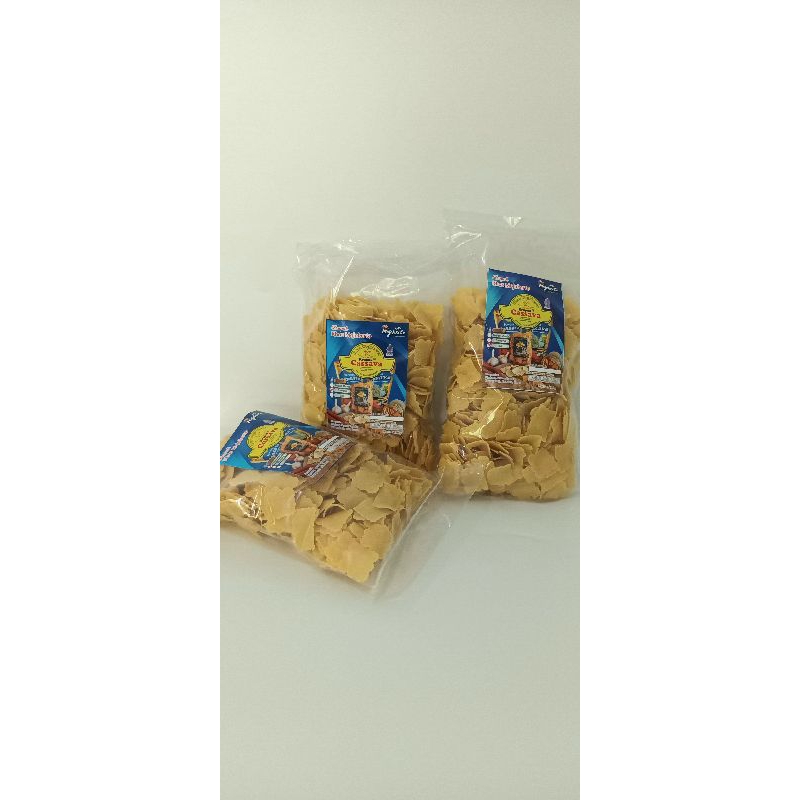 

KRUPUK CASSAVA MENTAH PAKET 1 KG