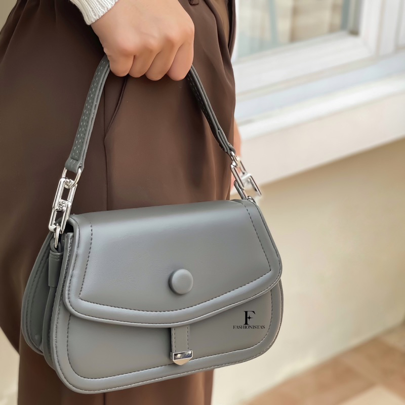 Chloe Sling Bag - Tas Wanita Selempang - Fashionistas