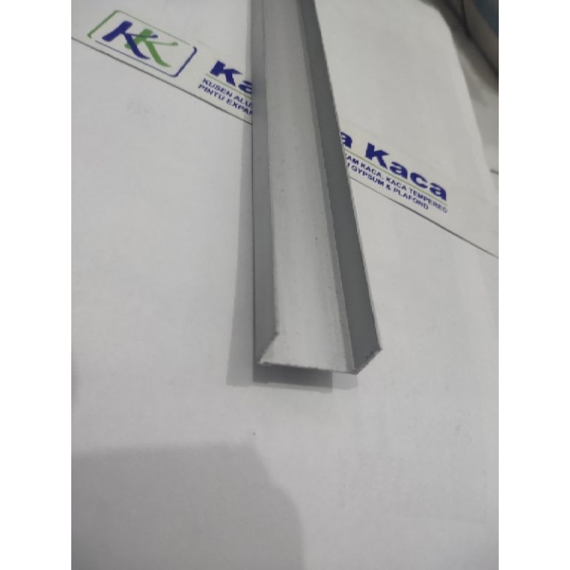 ALUMINIUM LIS U (u chanel)  UKURAN 1/2"x1" - TALI AIR - WARNA SILVER NATURAL (CA).