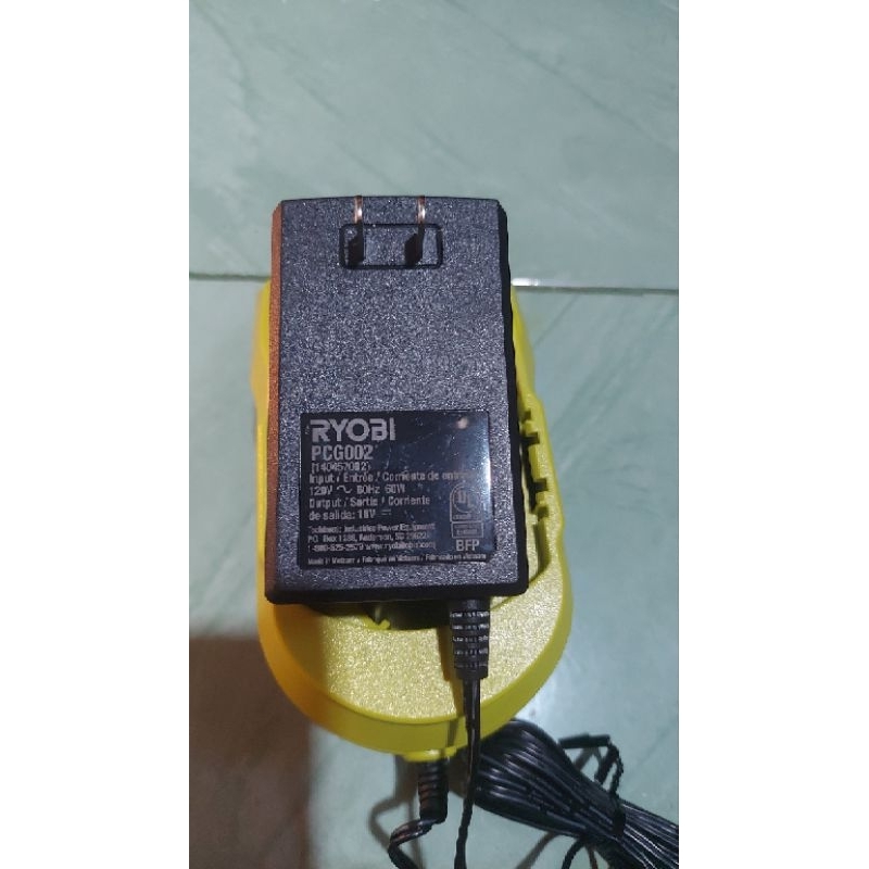 Charger Ryobi 18 volt