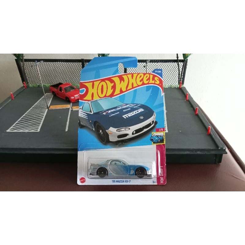 hotwheels 95 mazda rx 7 falken
