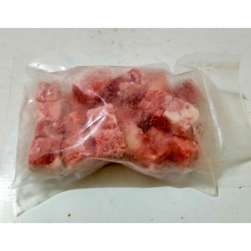 

Saikoro Meltique Beef Cube 2x2 Premium Full Kotak 250gr