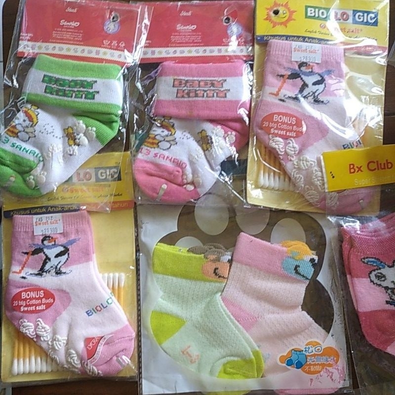 Kaos kaki bayi SALE CUCI GUDANG 3 - 12 M