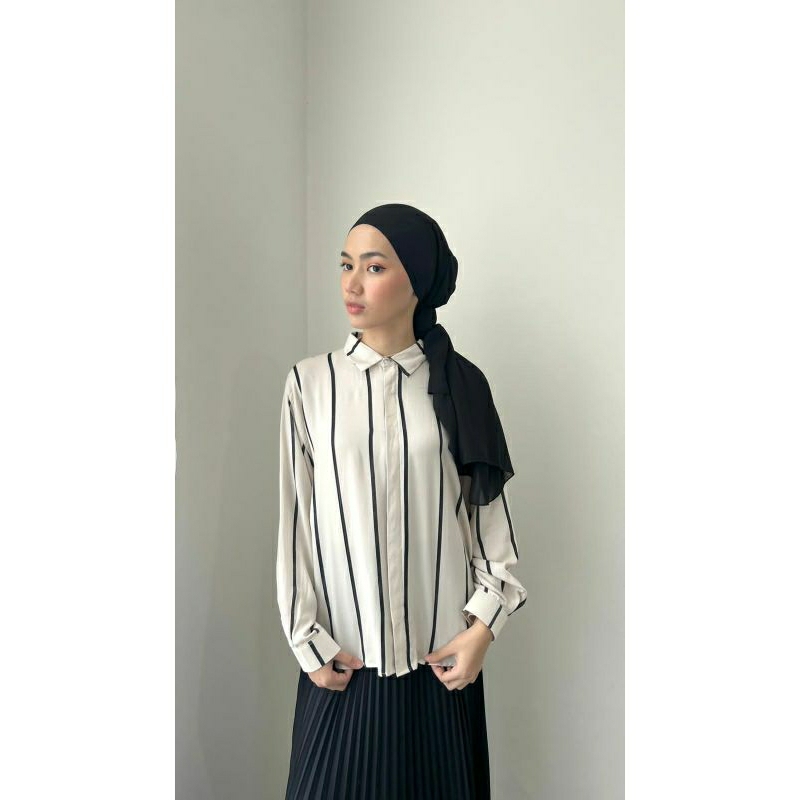 (MID YEAR SALE) Pattern Oversized - Stripes Oat Black (READY STOCK)