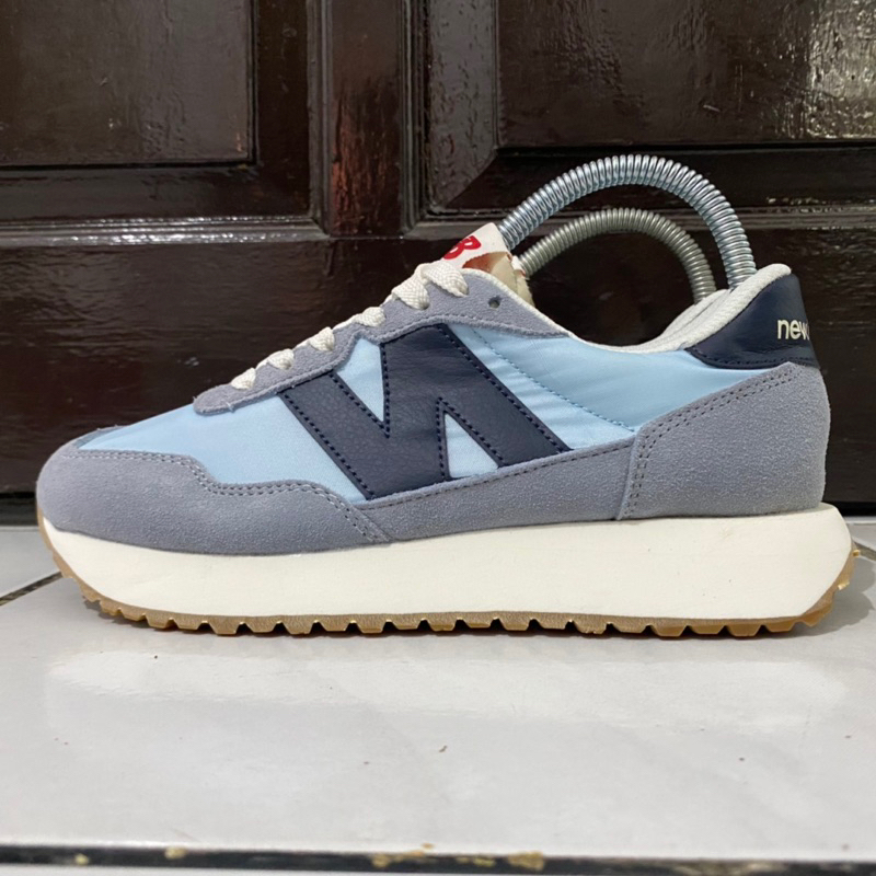 New balance 237