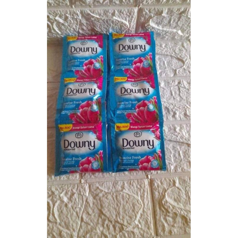 Pewangi/pelembut/downy 500/downy sachet isi 12sct