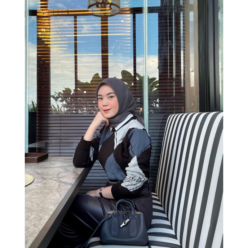 GOLDYE PAOLA KNIT Trend fashion pakaian hijabers muslim wanita syari terbaru ootd hijab cantik kekin