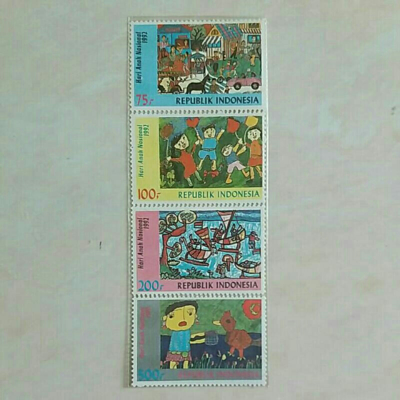 

(AB) Perangko Indonesia 1992 Hari Anak Nasional Set Lengkap 4 pcs Mint