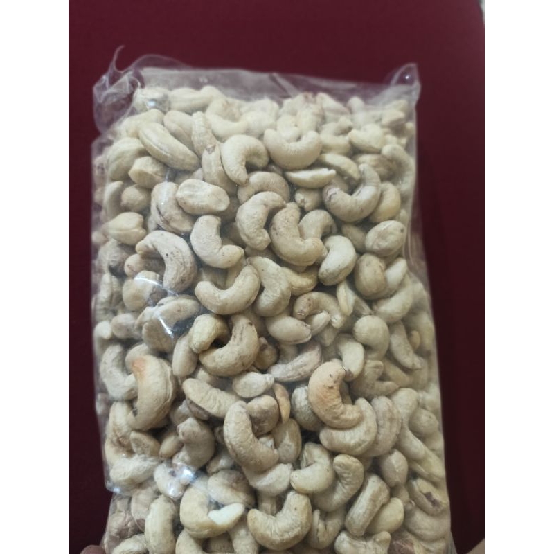 

Kacang mede 1kg mentah super murah terlaris