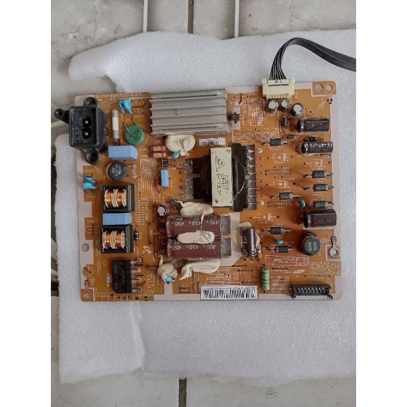 PSU TV LED SAMSUNG 32 inchi seri ua32f5000 normal jaya