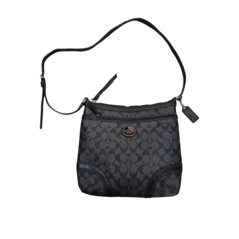 COACH signature Sling bag Black Leather Tas Selempang Wanita Preloved Second Branded