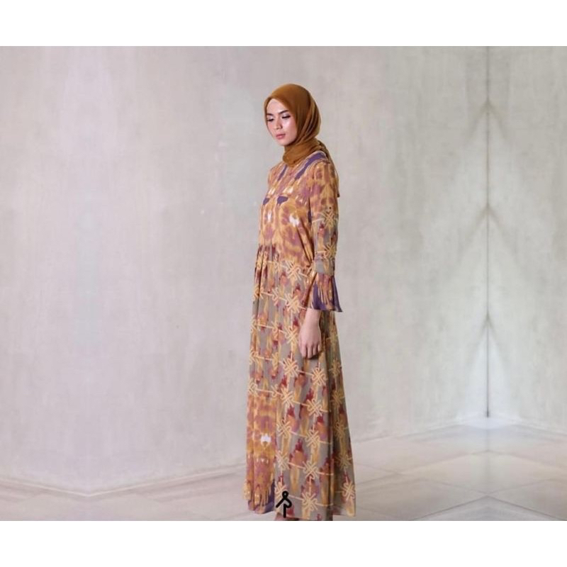 Preloved Like New Hera dress by Ria Miranda Sentire