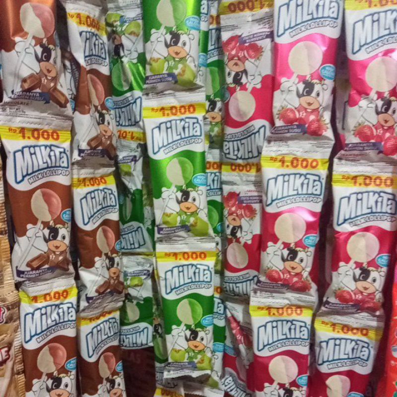 

Permen milkita lollipop 1000 Renceng isi 10