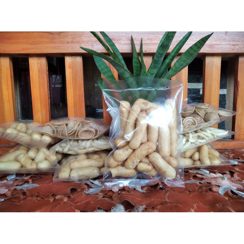 

cemilan murah kerupuk tengiri