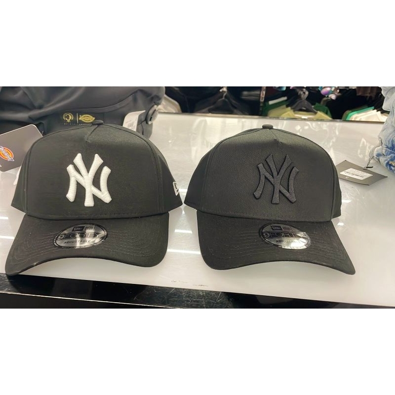 Topi New Era original