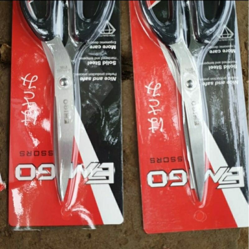 

Gunting Besar Super Tajam M2000 Warna Steel Blade