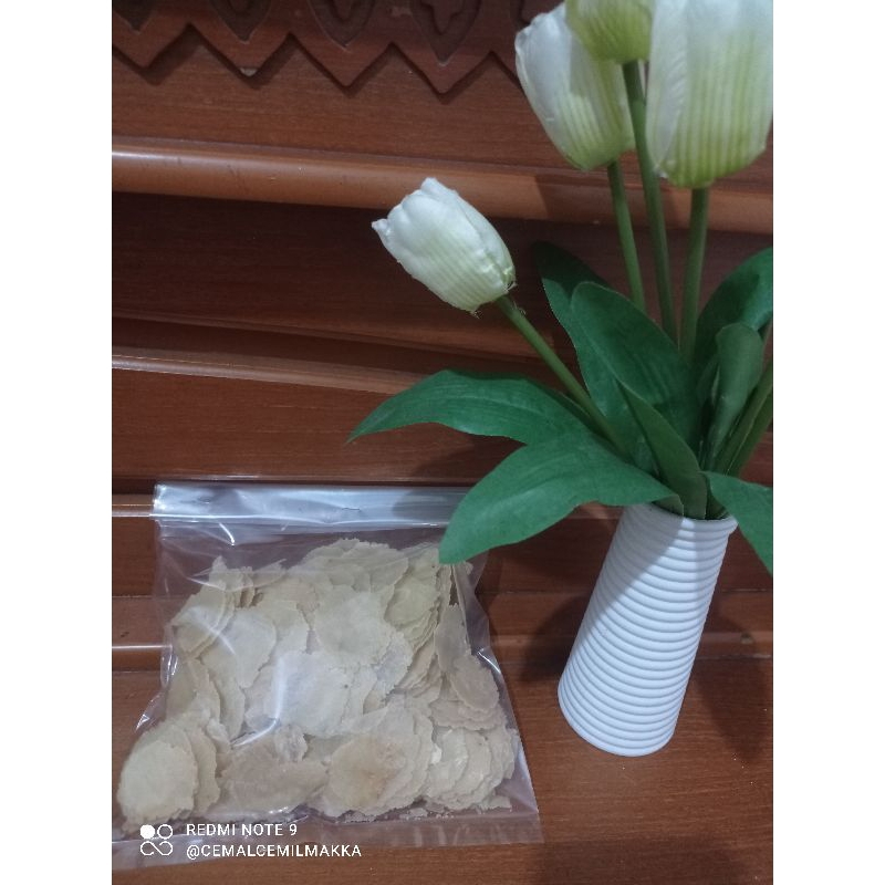 

Emping Melinjo asli limpung 250gr