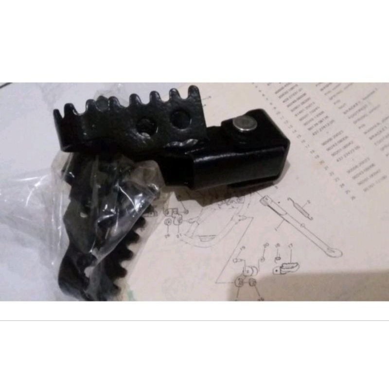 Footstep DT100 Yamaha Trail