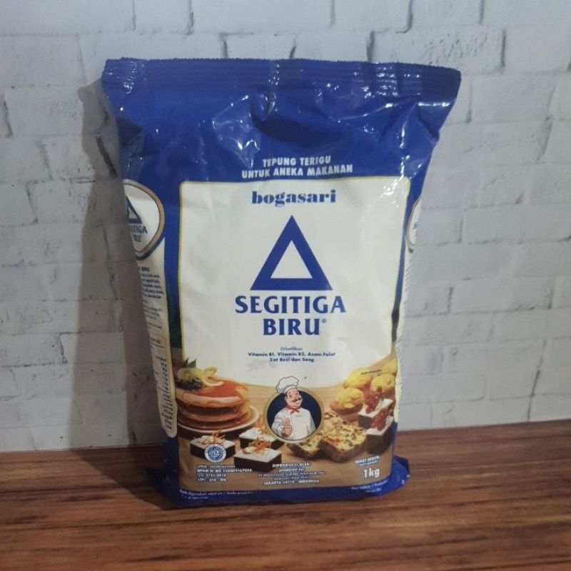 

Tepung Segitiga Biru 1kg