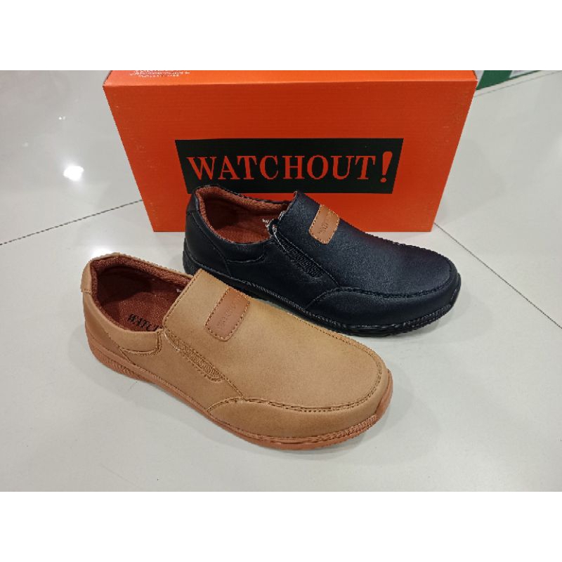 Sepatu pria sepatu slip on original watchout