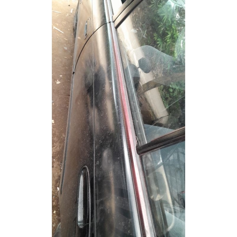 pelipit kaca pintu toyota great corolla