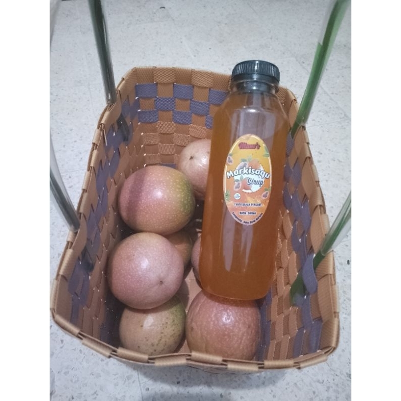 

Syrup dan buah markisa tanpa pengawet home made