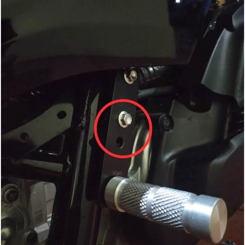 FOOTSTEP UNDERBONE PIJAKAN KAKI YAMAHA NMAX LAMA NMAX OLD