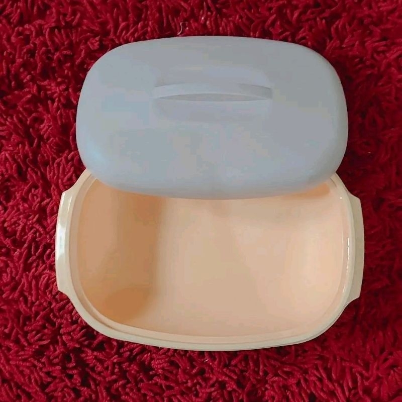 BLOSSOM TEMPAT LAUK/SAYUR PRASMANAN TUPPERWARE SECOND/PRELOVED