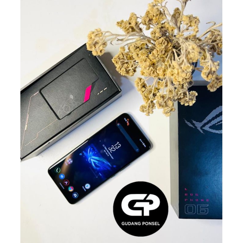 ASUS ROG PHONE 6