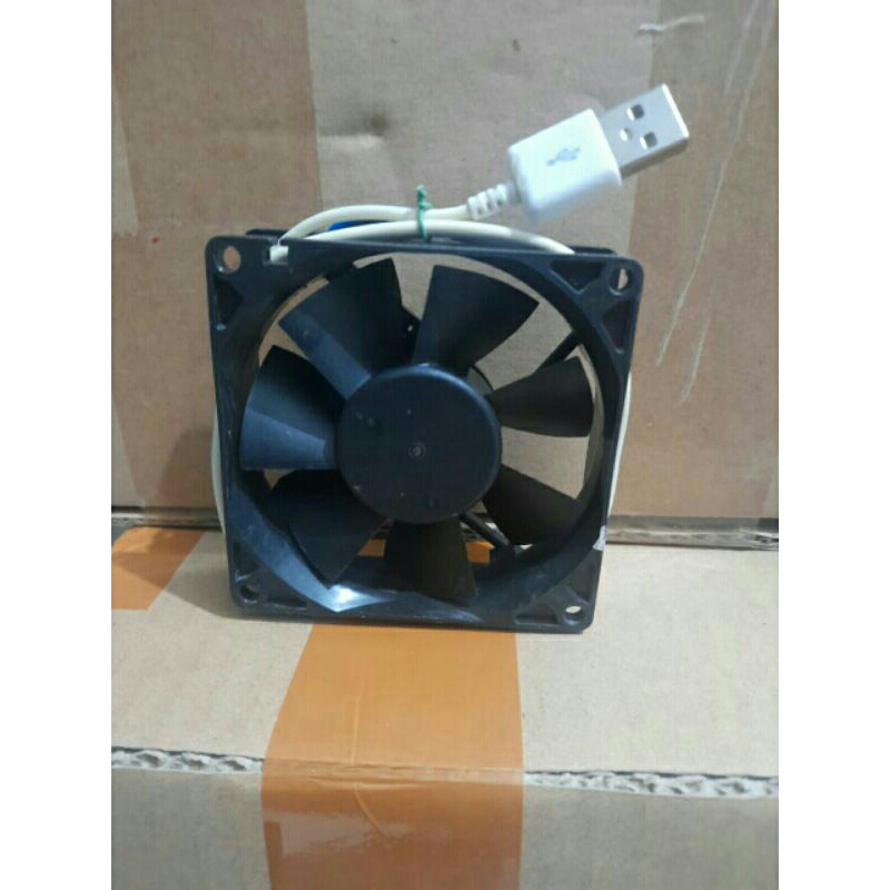 Kipas STB 8x8 5v dc (modifikasi)/ USB fan colling / kipas pendingin STB.